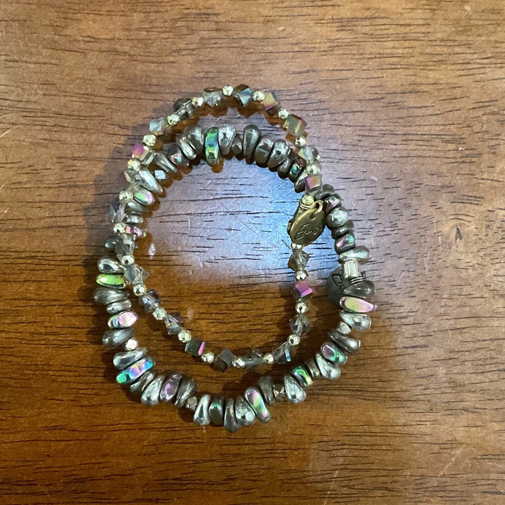 Iridescent bracelet set